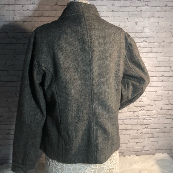 Fashion Bug Wool blend Herringbone Gray Bomber Jacket with Structured Design - Picture 5 of 13